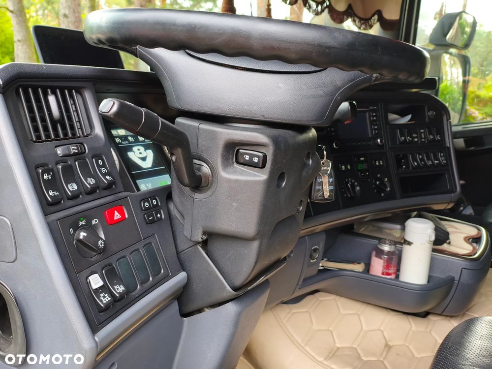 Scania R520 V8 - 8