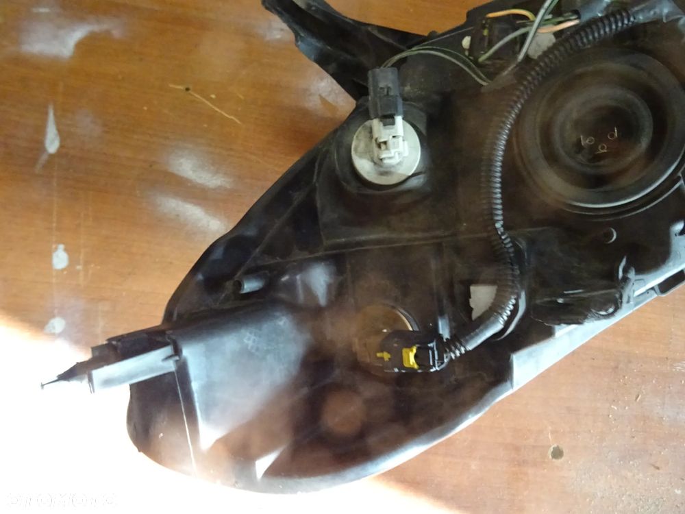 DACIA DOKKER LODGY LAMPA PRAWA TANIO  CZESCI ROZNE PYTAC - 6