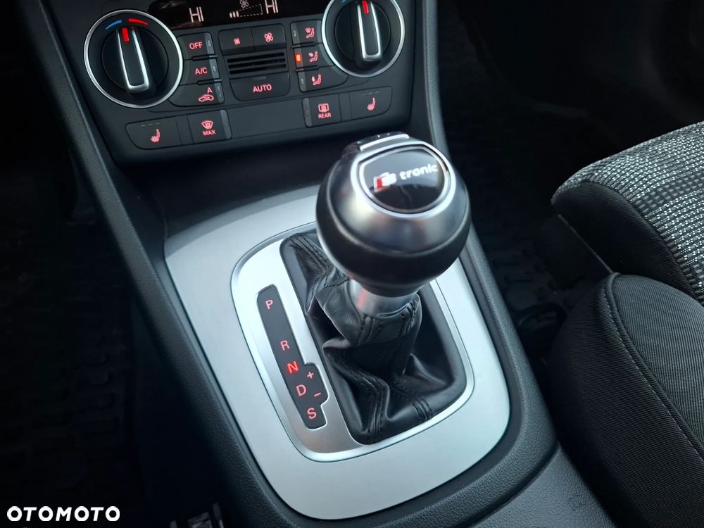 Audi Q3 2.0 TDI Quattro S tronic sport - 29