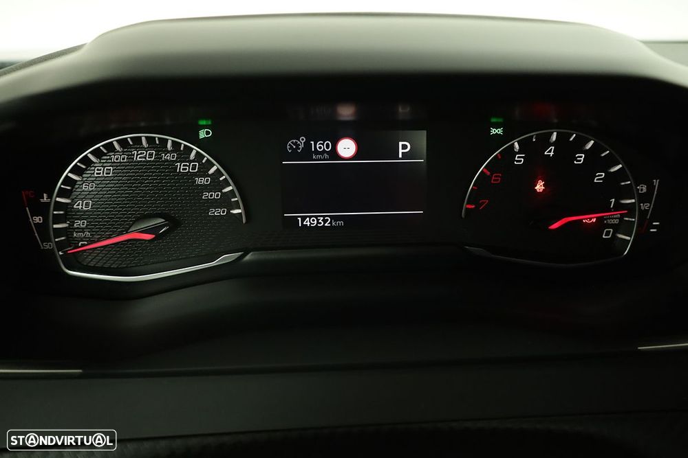 Peugeot 2008 1.5 BlueHDi Active EAT8 - 15