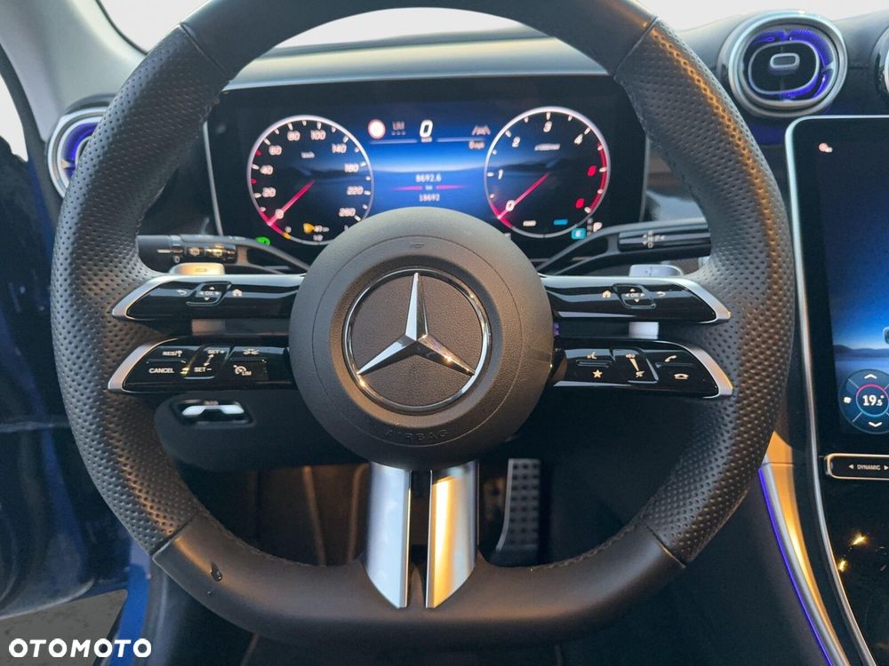 Mercedes-Benz GLC - 15