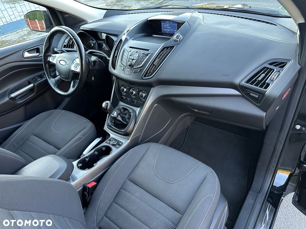 Ford Kuga 2.0 TDCi 2x4 Titanium - 7