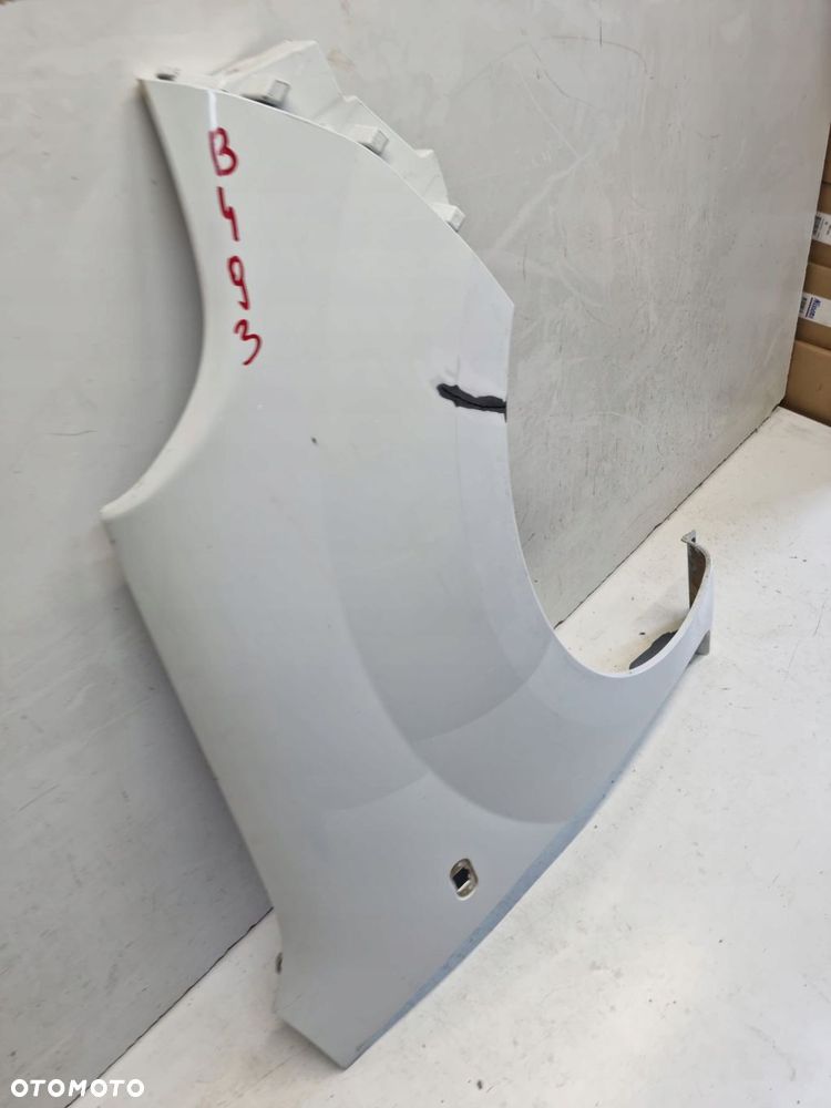 renualt kangoo ii lift 13- błotnik przód przedni prawy - 4