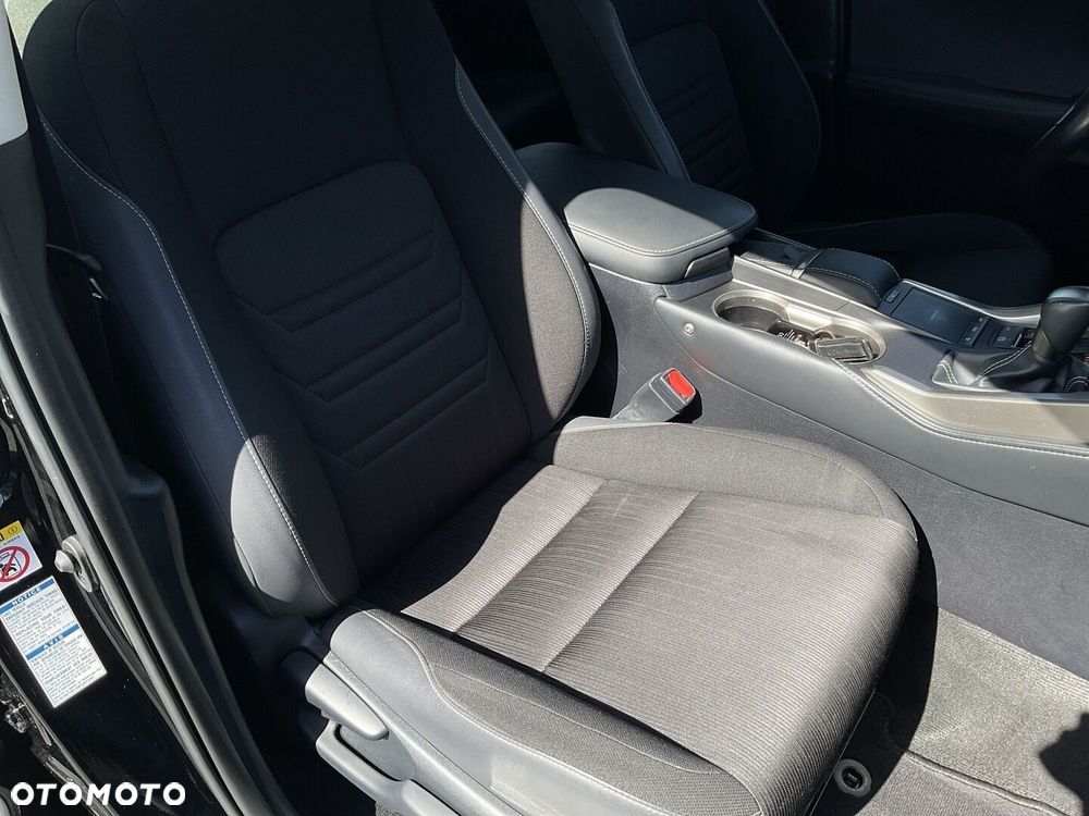 Lexus NX 300h Elegance AWD - 12