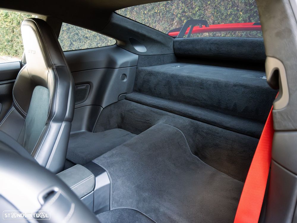 Porsche 911 (992) GT3 PDK - 28
