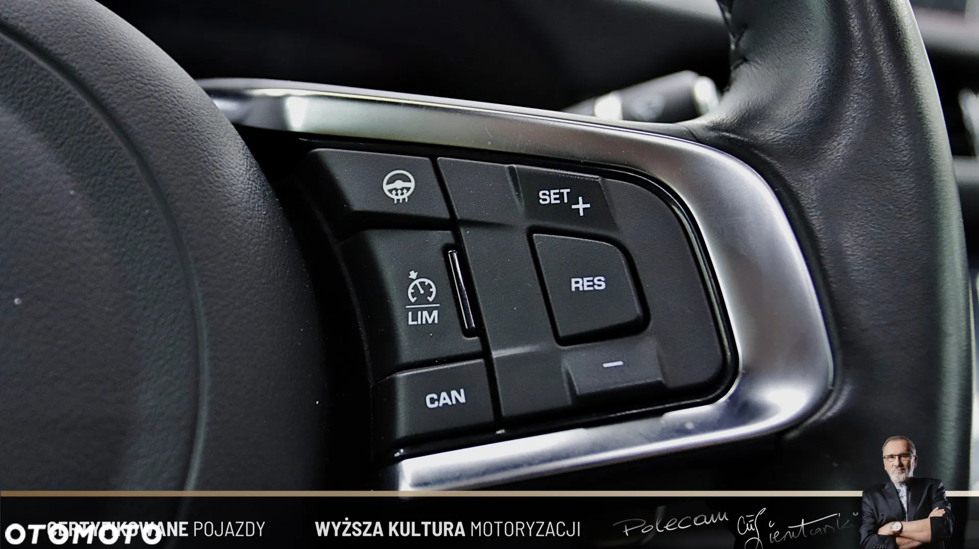 Jaguar XF 2.0 T AWD R-Sport - 19