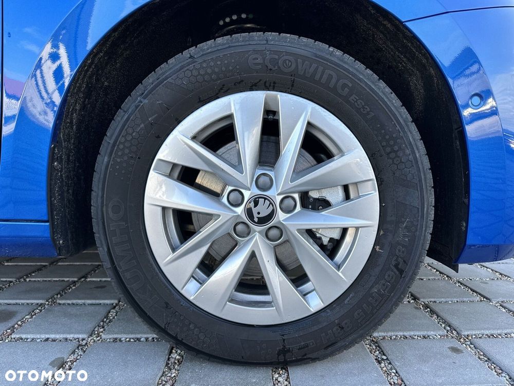 Skoda Fabia 1.0 TSI Drive - 10