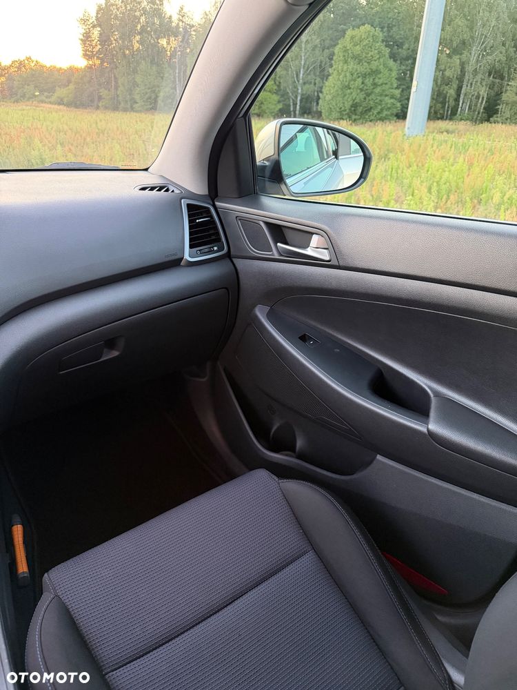 Hyundai Tucson 1.7 CRDI BlueDrive Classic 2WD DCT - 17