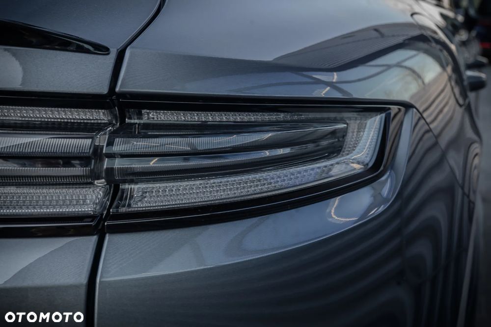 Porsche Cayenne E-Hybrid PHEV - 9
