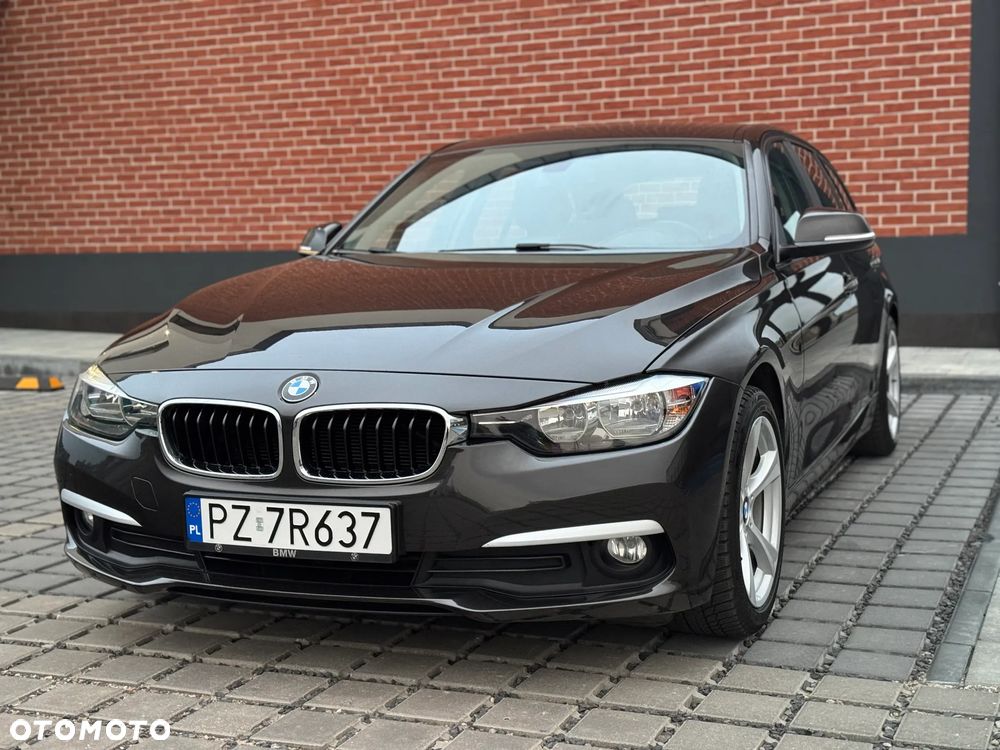 BMW Seria 3 320d - 4