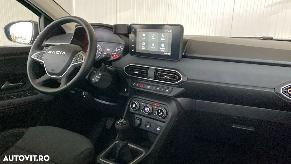 Dacia Sandero Stepway TCe 90 MT6 Extreme - 7