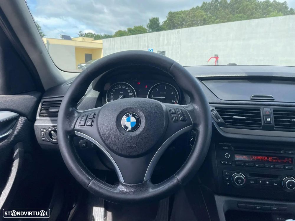 BMW X1 18 d sDrive - 15