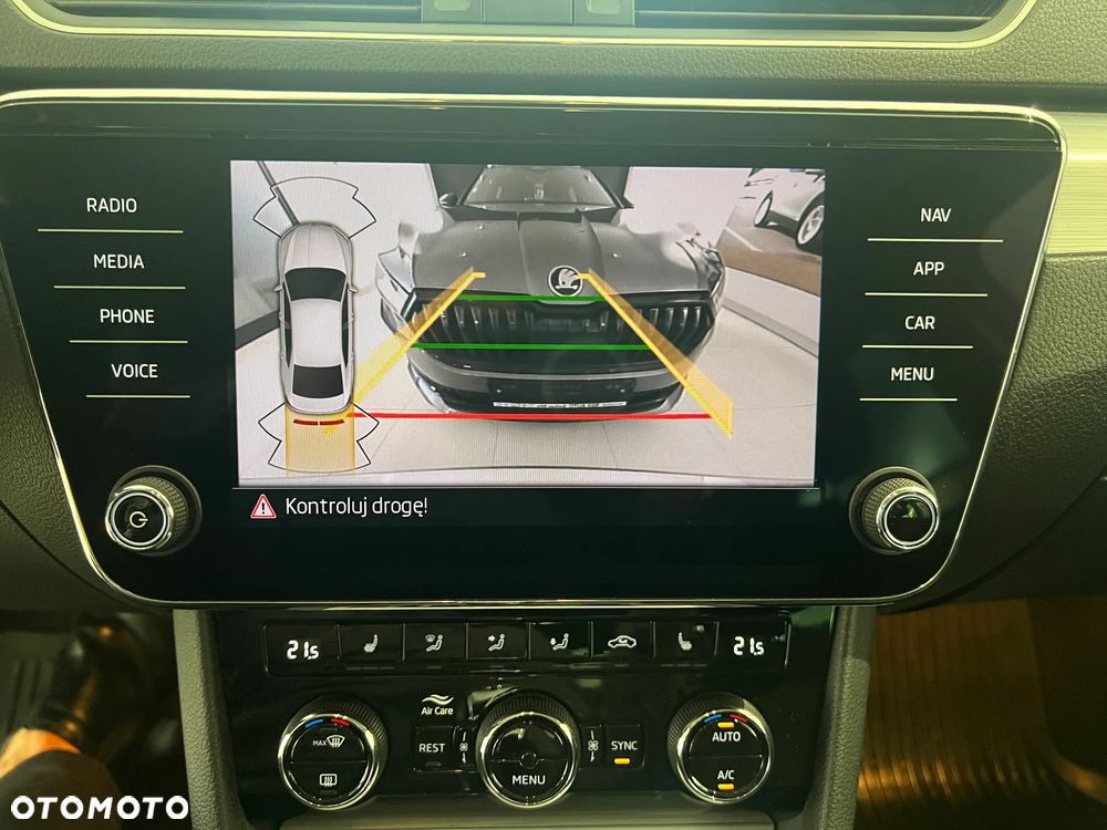 Skoda Superb 1.5 TSI Ambition DSG - 20