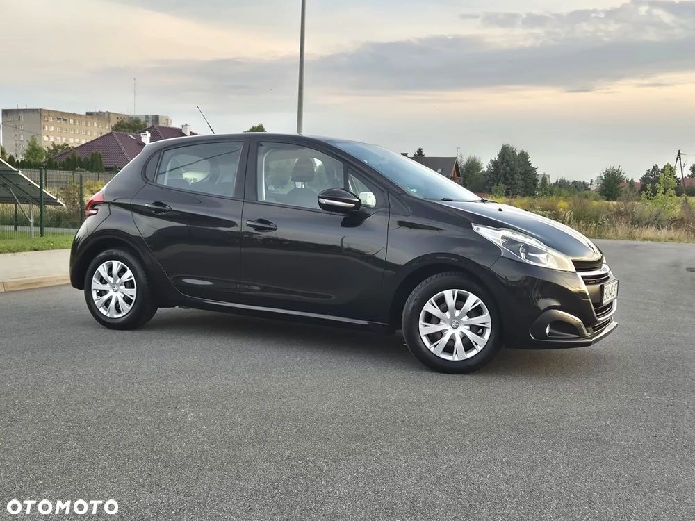 Peugeot 208 PureTech 82 Start & Stop Allure - 3
