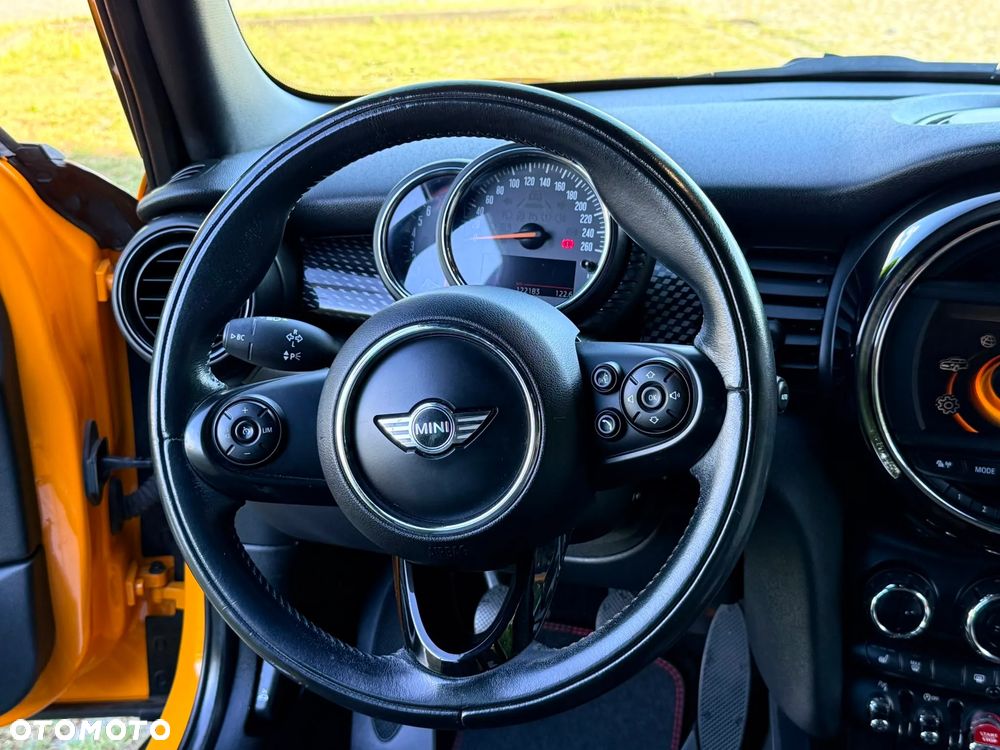 MINI Cooper S Standard - 20