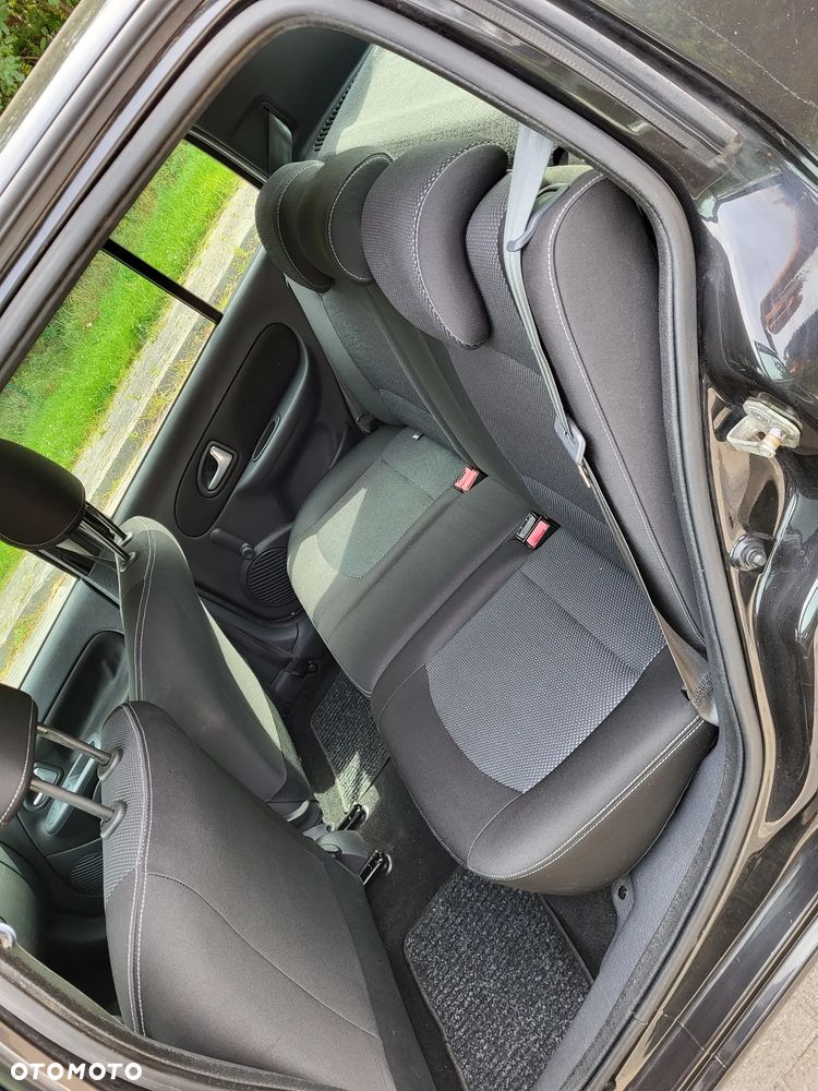Renault Clio 1.2 16V Dynamique - 11