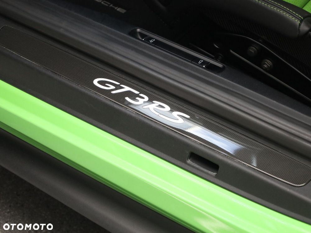 Porsche 911 - 19