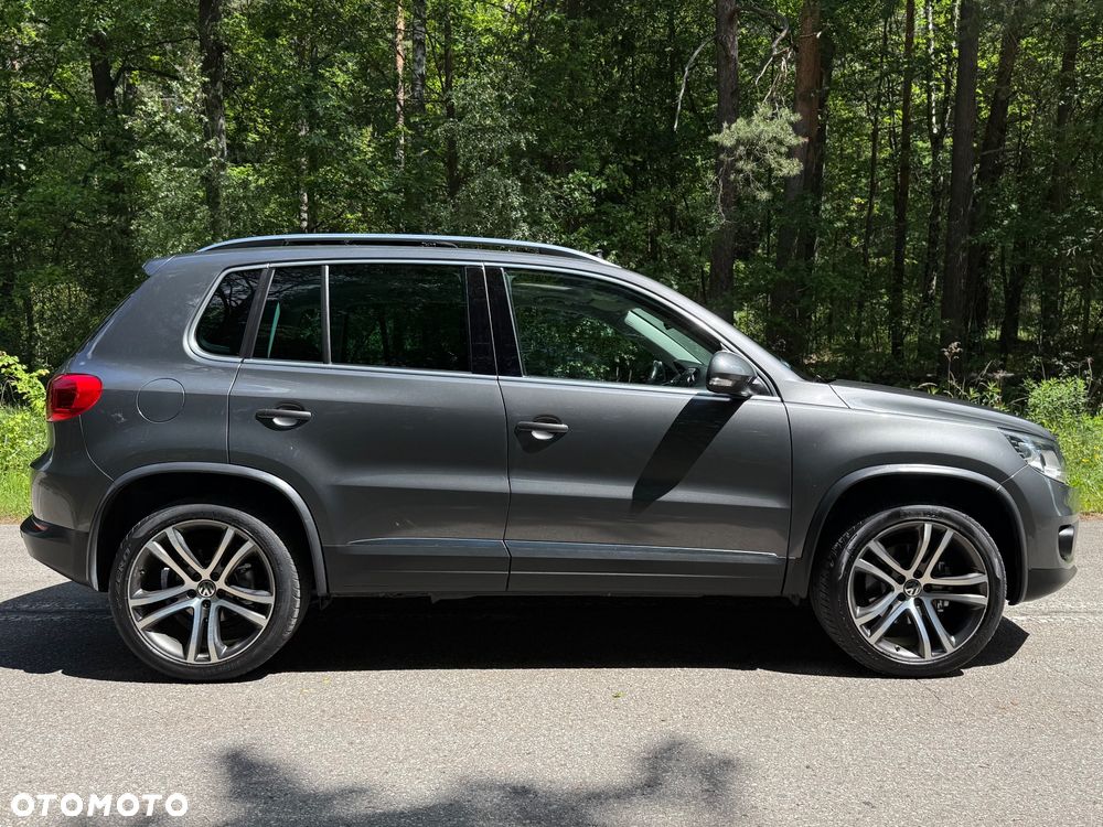 Volkswagen Tiguan 2.0 TDI 4Mot R-Style DSG - 12