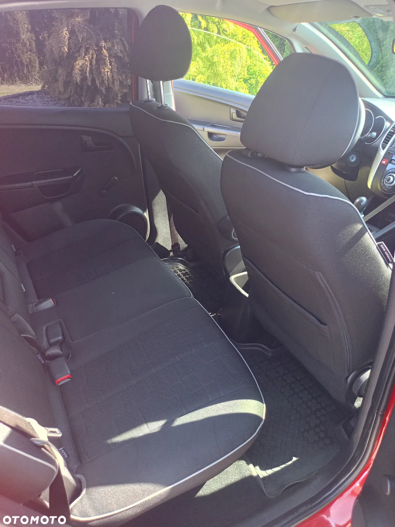 Kia Venga - 17