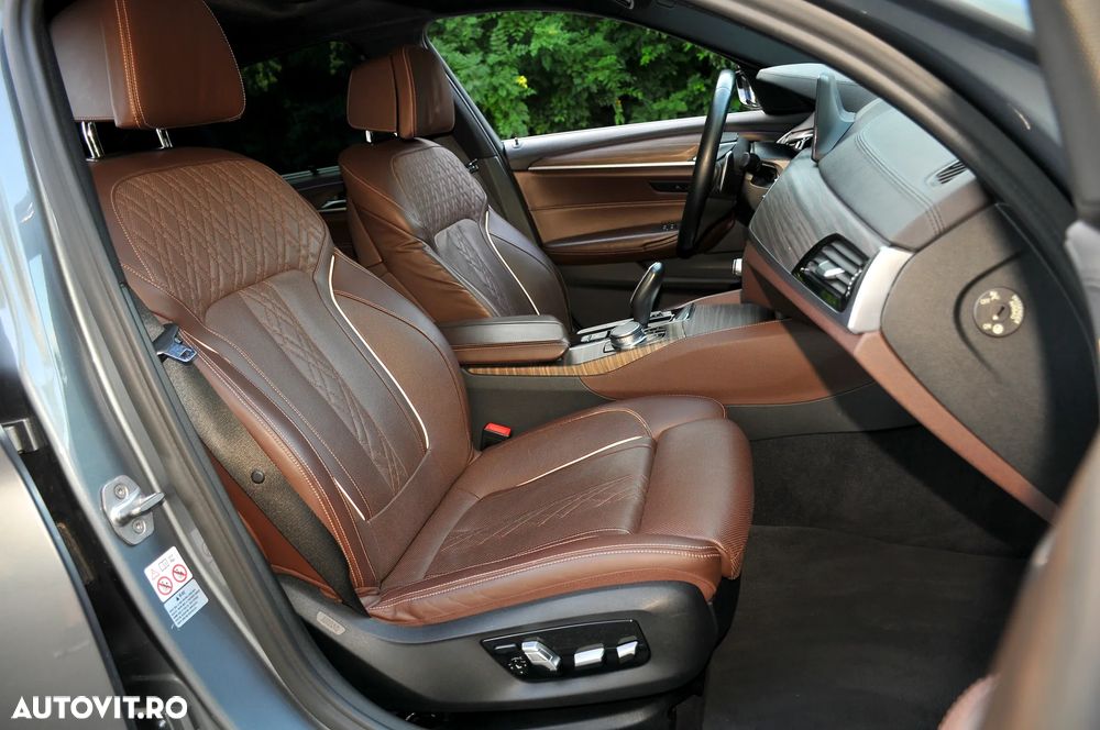 BMW Seria 5 520d AT - 12