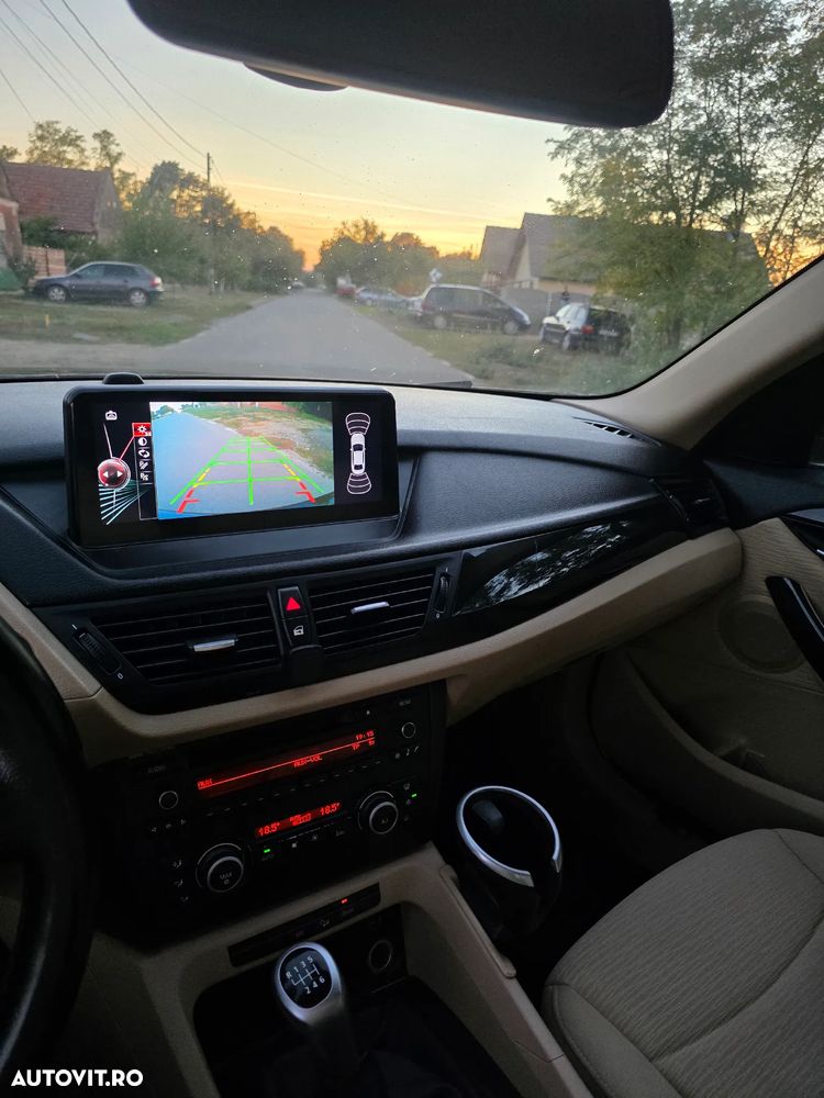 BMW X1 xDrive18d xLine - 6