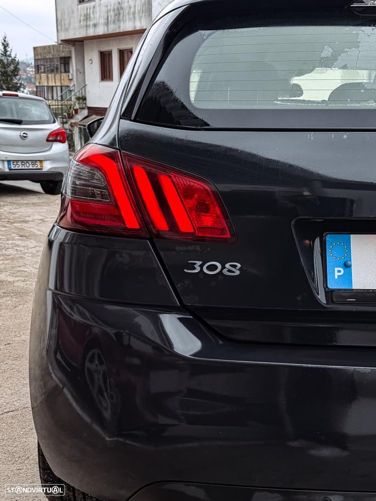 Peugeot 308 1.6 BlueHDi Style - 12