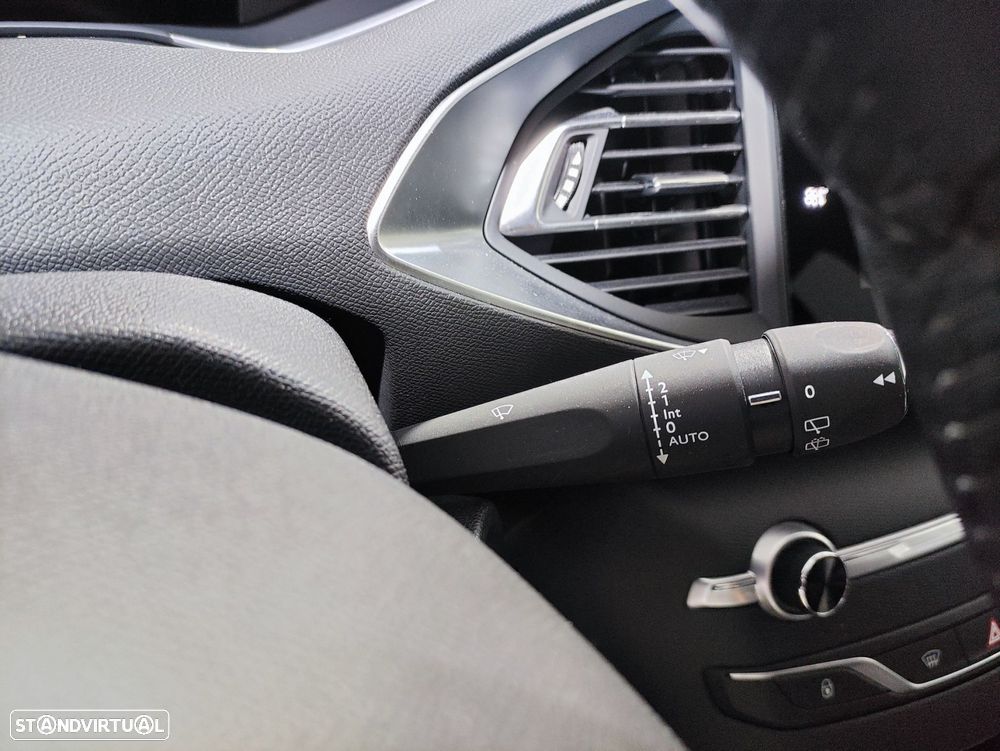 Peugeot 308 1.5 BlueHDi Style - 14