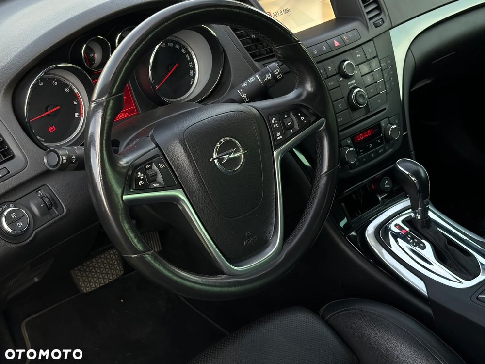 Opel Insignia 2.0 Turbo 4x4 Sport - 14