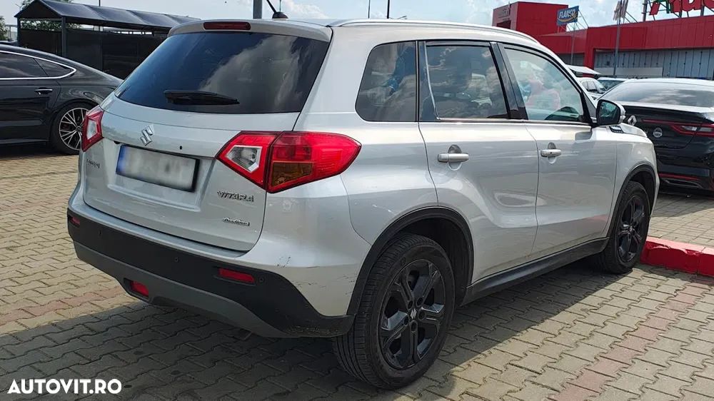 Suzuki Vitara S 1.4 Boosterjet 4X4 Aut. - 3