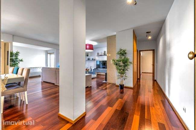 Apartamento T4 +1 à venda em Braga - Grande imagem: 2/29