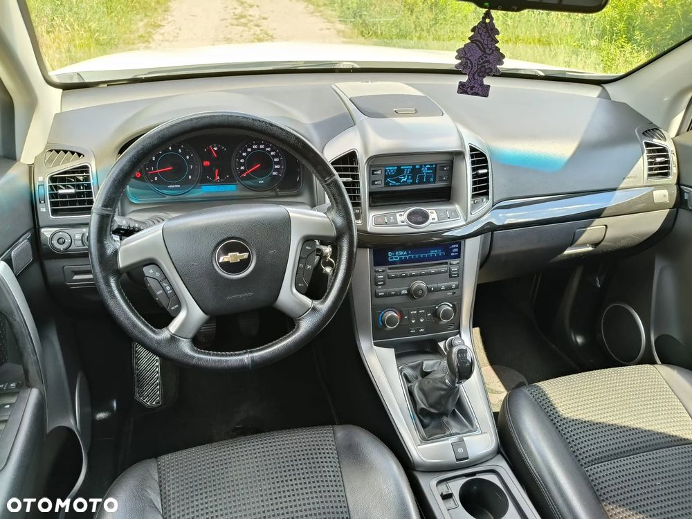 Chevrolet Captiva - 11