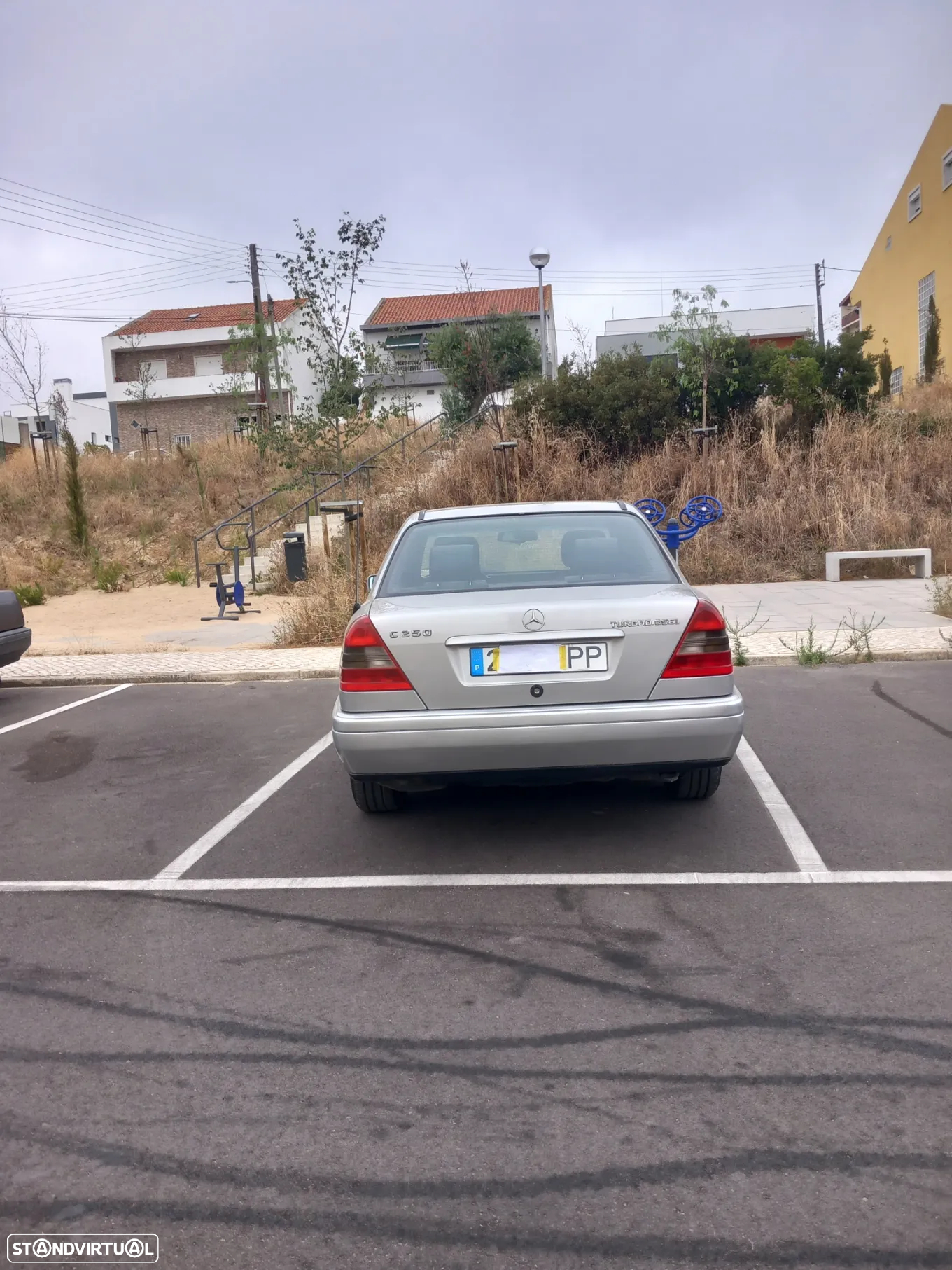 Mercedes-Benz C 250 TD Classic - 7