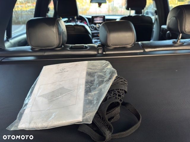 Mercedes-Benz GLC - 24