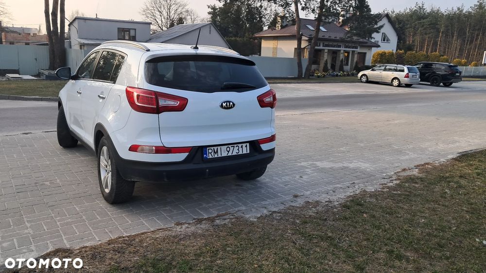 Kia Sportage 1.7 CRDI XL 2WD - 9