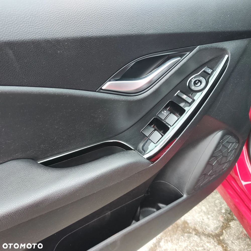 Hyundai ix20 1.4 blue Passion - 19