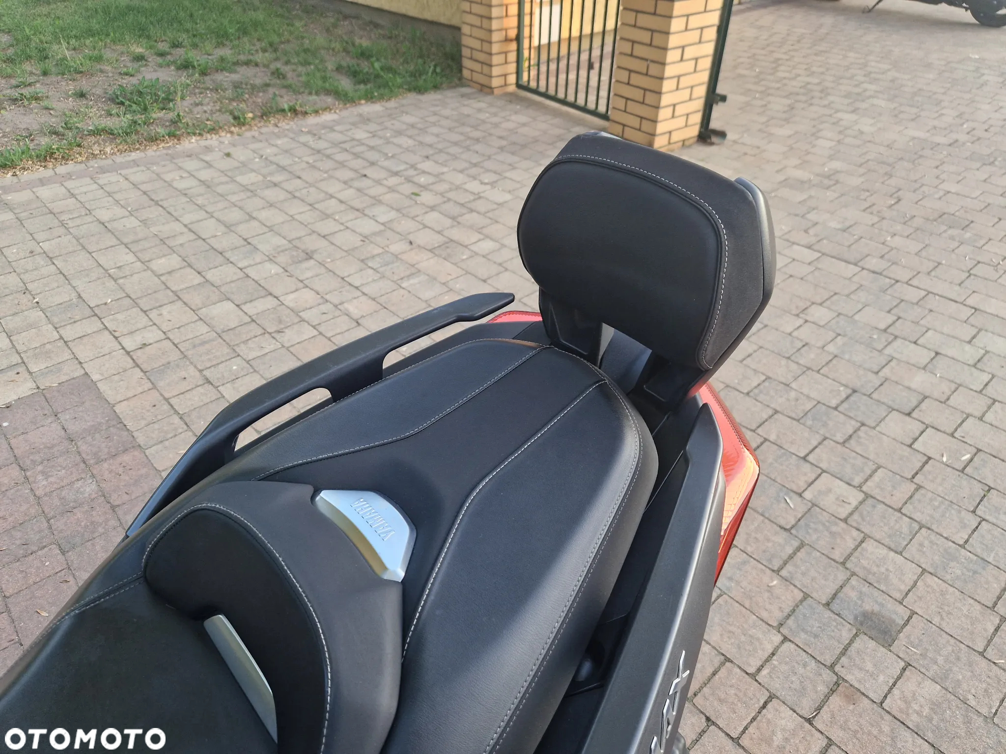 Yamaha X-max - 13