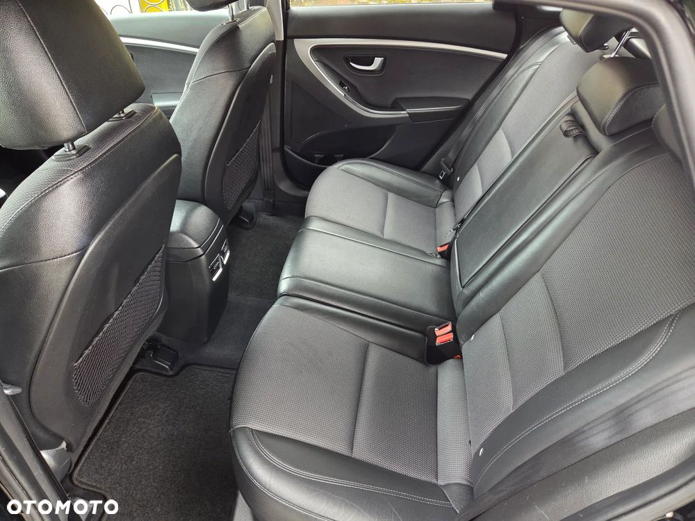 Hyundai i30 i30cw 1.6 CRDi Trend - 8
