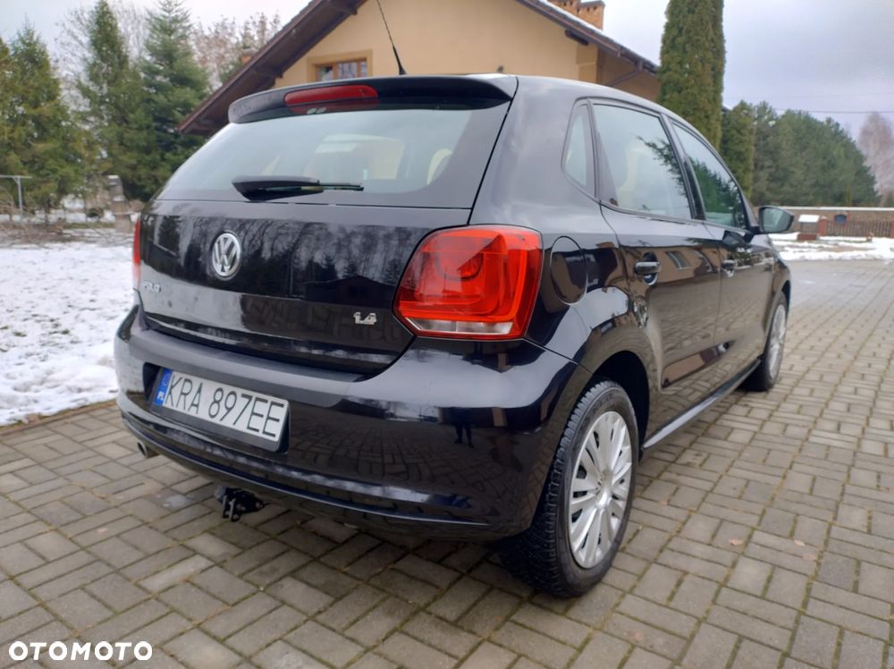 Volkswagen Polo 1.4 16V Comfortline - 12