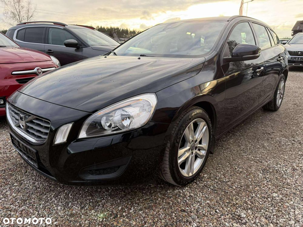Volvo V60 D3 Geartronic Summum - 2