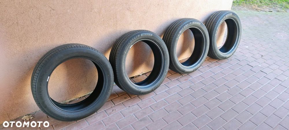 Michelin e.Primacy 205/55/R19 97H (2025) - 11