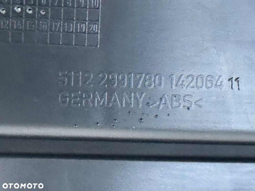 BMW X1 E84 ślizg zderzaka prawy tył 2991780 - 3