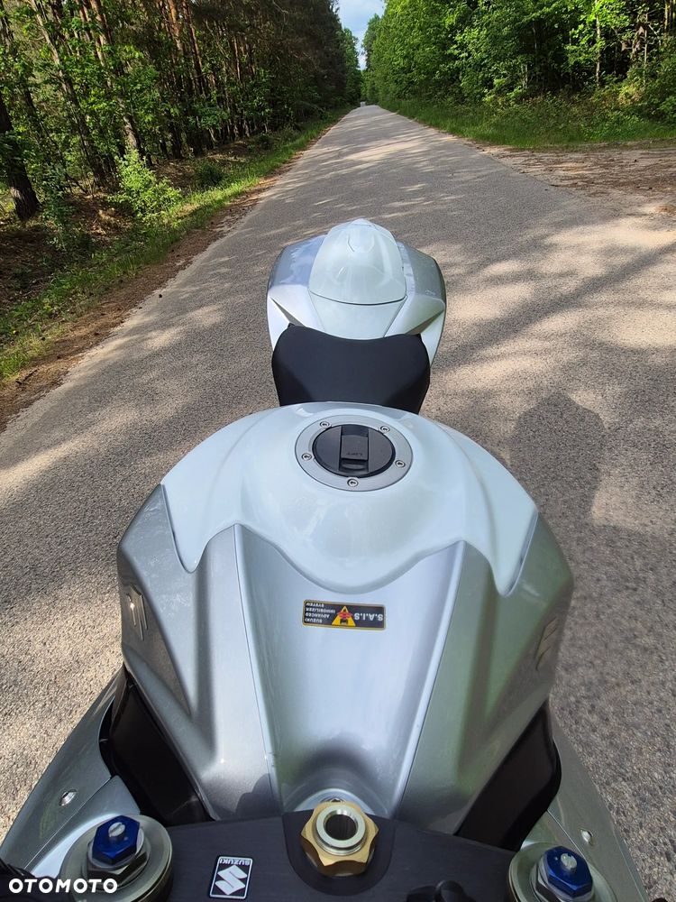 Suzuki GSX-R - 13