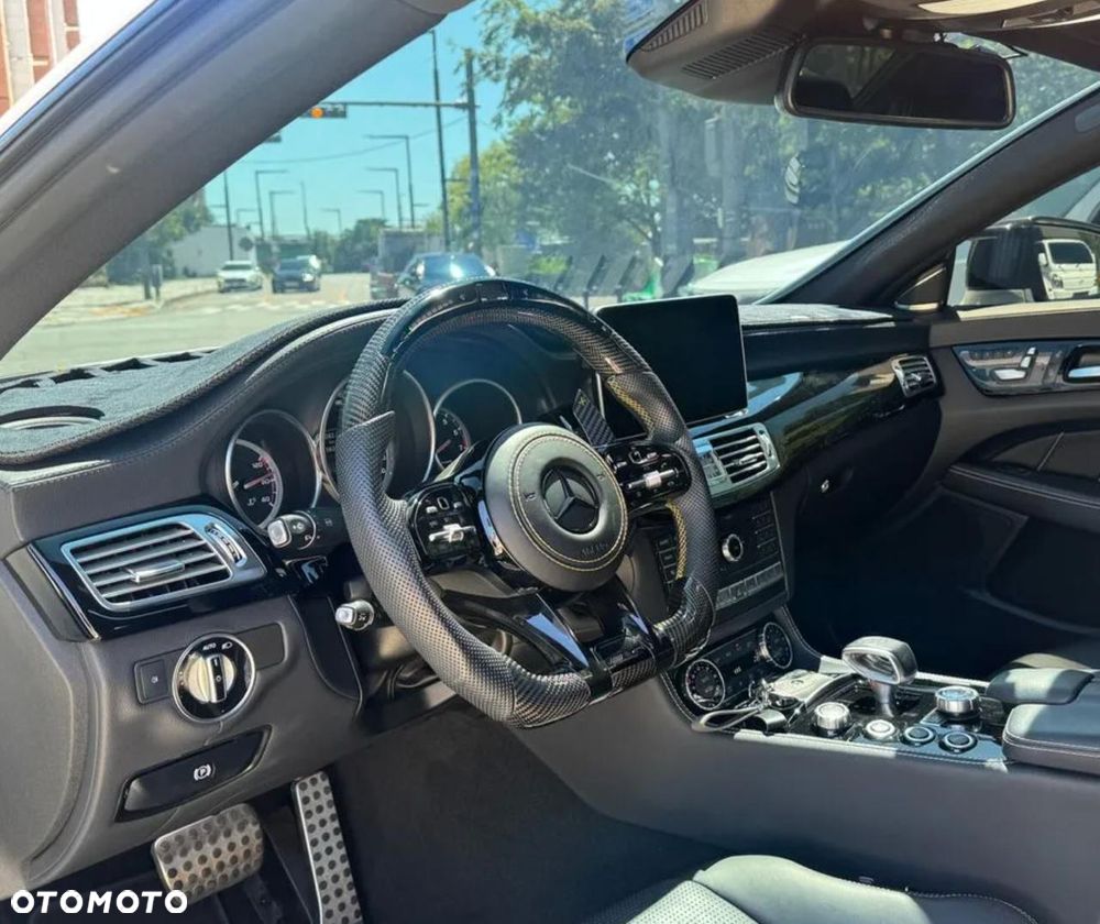 Mercedes-Benz CLS 63 AMG 4Matic AMG SPEEDSHIFT MCT - 10