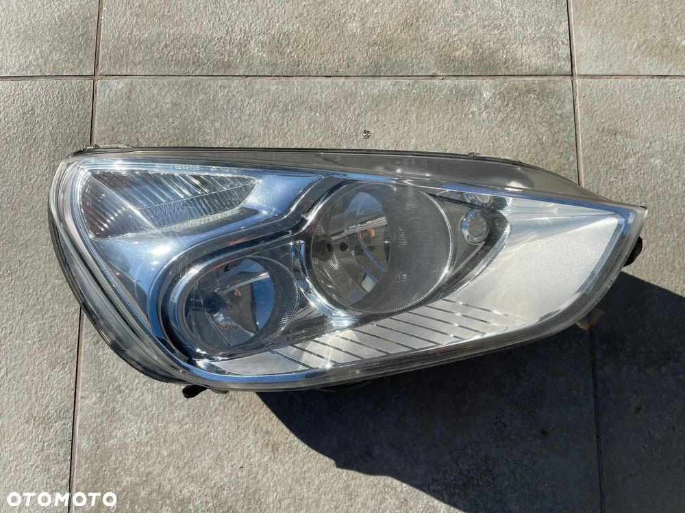 LAMPA PRAWA FORD S-MAX I   ZWYKŁA - 1