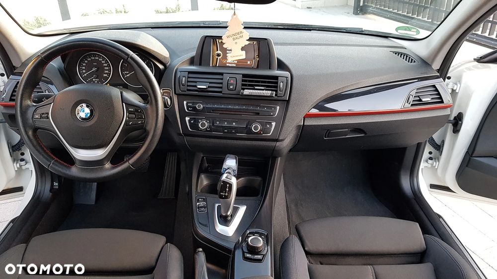 BMW Seria 1 - 30