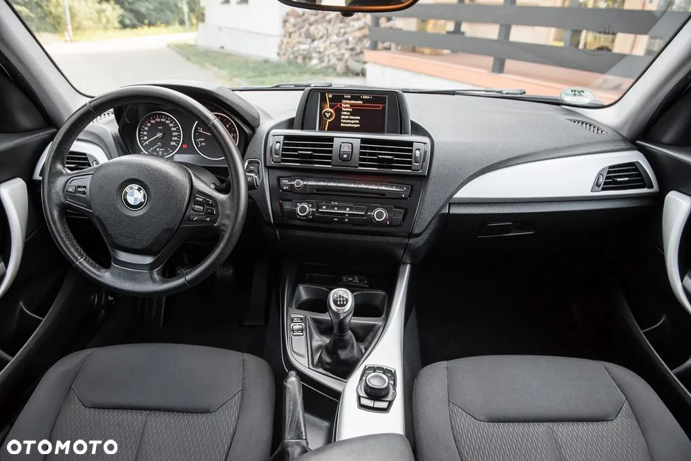 BMW Seria 1 - 15