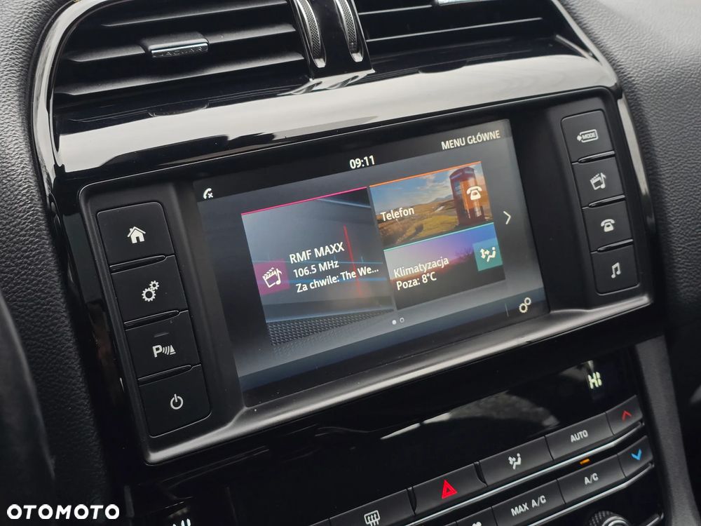 Jaguar F-Pace 2.0 i4D AWD Pure - 8