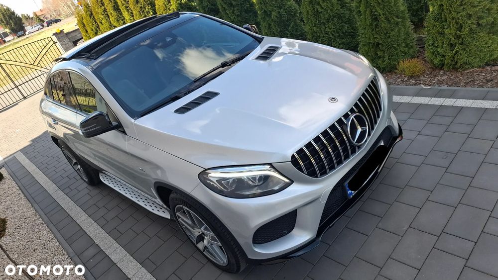 Mercedes-Benz GLE - 36