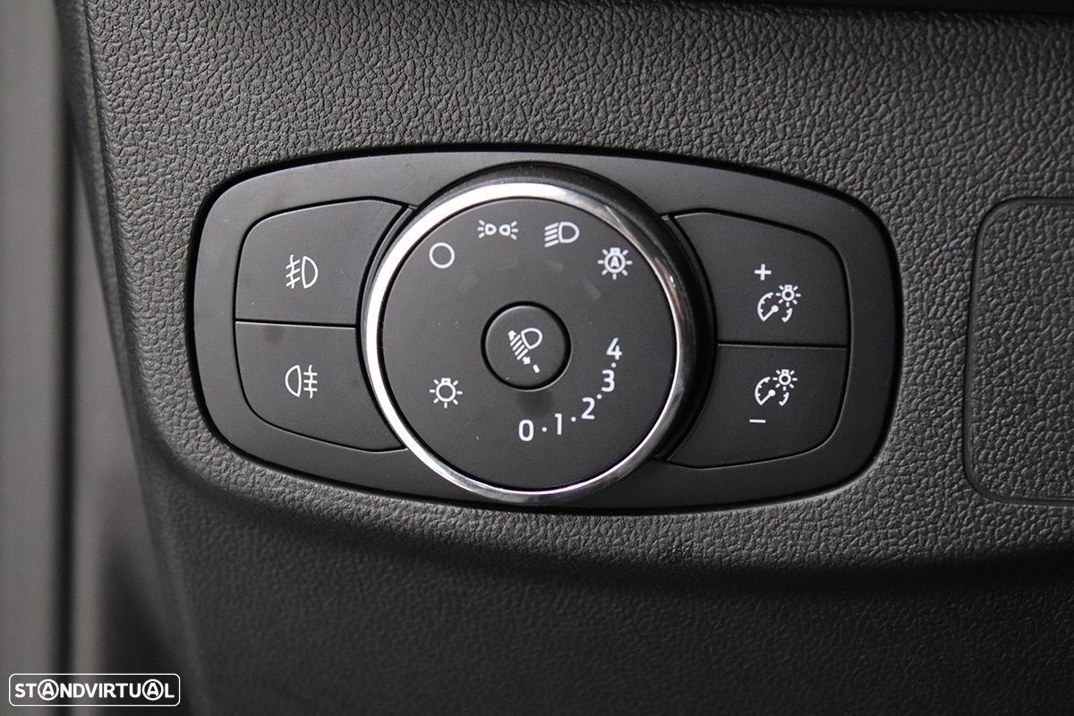 Ford Focus SW 1.0 EcoBoost MHEV ST-Line Aut. - 18