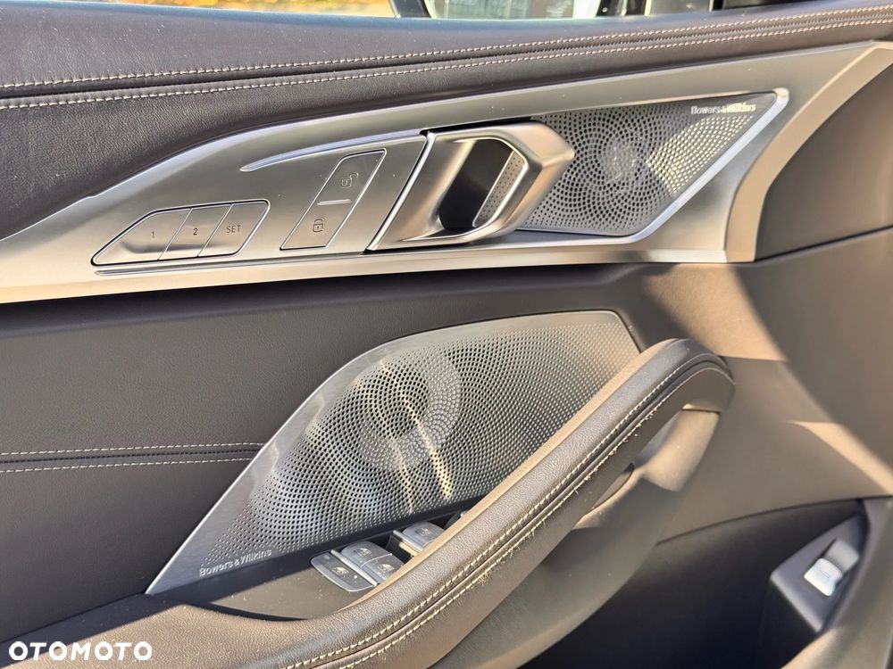 BMW Seria 8 840i xDrive - 21